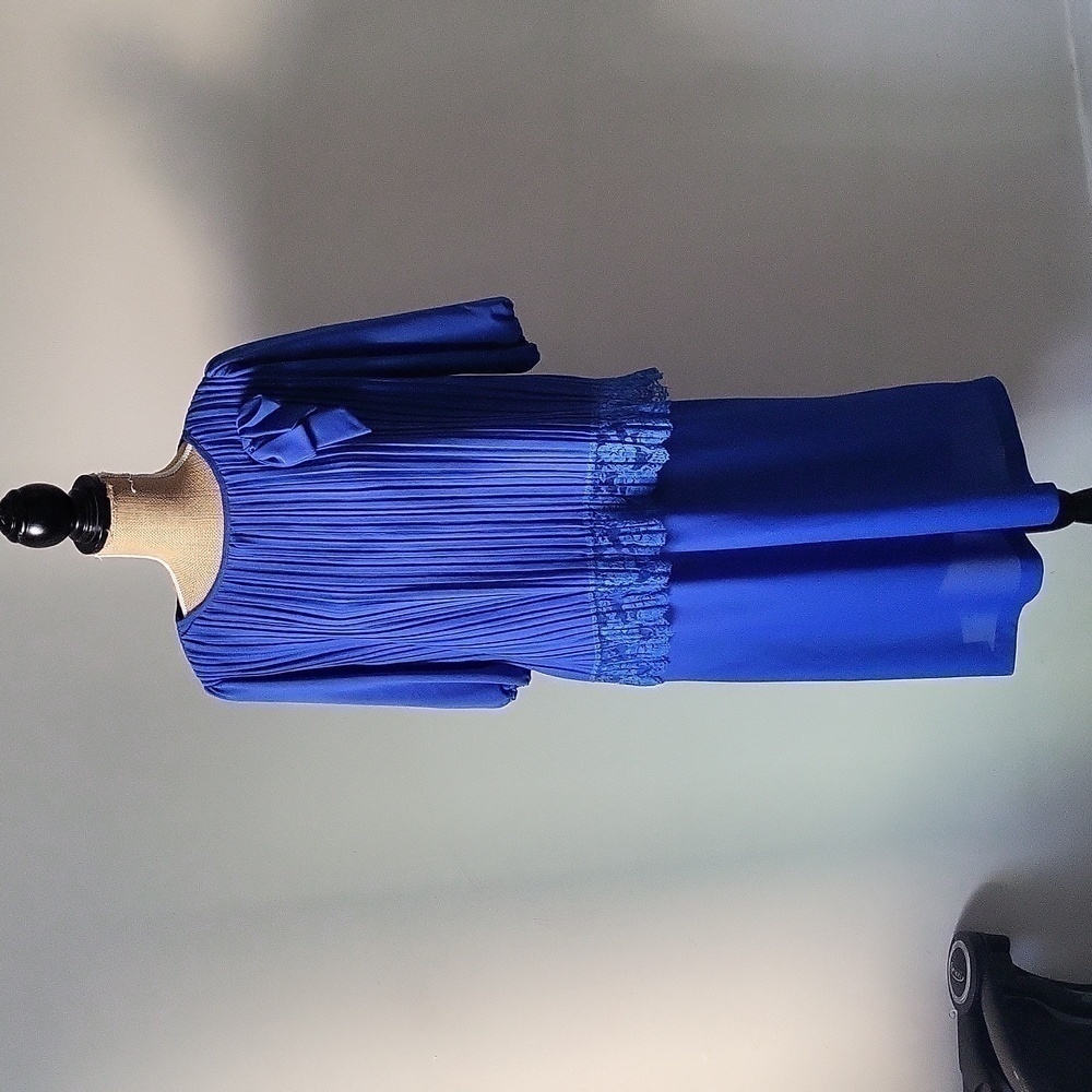 Vintage Encore Royal Blue Swing Dress Bow tie 🎀 ,lacey detailing attached